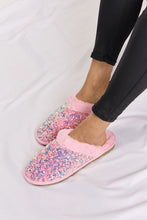 Load image into Gallery viewer, Sofia Sequin Plush Round Toe Slippers