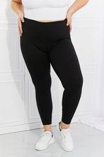 Load image into Gallery viewer, Get On It Strengthen and Lengthen Reflective Dot Active Leggings