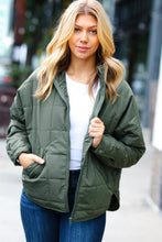 Load image into Gallery viewer, Eyes On You Quilted Puffer Jacket in Olive

