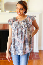 Load image into Gallery viewer, Everyday Gray &amp; Coral Tie Dye Frilled Short Sleeve Yoke Top
