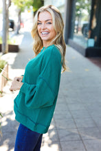 Load image into Gallery viewer, Weekend Ready Mineral Wash Rib Pullover Top in Hunter Green
