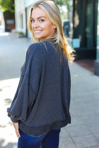 Weekend Ready Mineral Wash Rib Pullover Top in Charcoal