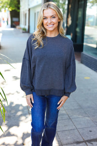 Weekend Ready Mineral Wash Rib Pullover Top in Charcoal