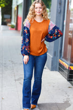 Load image into Gallery viewer, Rust &amp; Navy Floral Textured Hacci Top
