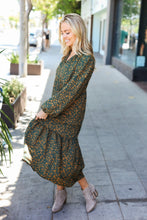 Load image into Gallery viewer, Hunter Green Floral Print Notched Neck Tiered Maxi Dress
