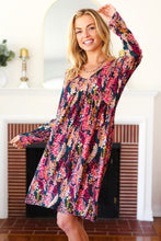 Load image into Gallery viewer, Eyes On You Hunter Green Floral Long Sleeve Babydoll V Neck Dress
