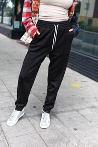 Knit Front Seam Sweatpants in Black