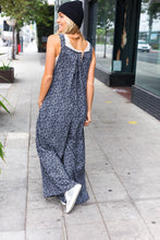 Load image into Gallery viewer, Feeling Femme&#39; Charcoal Floral Print Baggy Overall Jumpsuit
