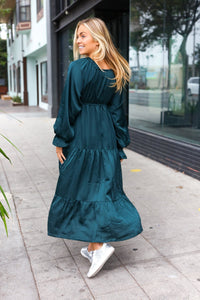 Elegant Elastic V Neck Tiered Satin Maxi Dress in Hunter Green