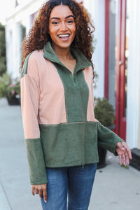 Winter Vibes Fleece Zip Up Cinched Hem Pullover in Taupe/Green