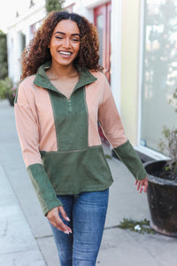 Winter Vibes Fleece Zip Up Cinched Hem Pullover in Taupe/Green