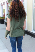 Load image into Gallery viewer, Winter Vibes Fleece Zip Up Cinched Hem Pullover in Taupe/Green
