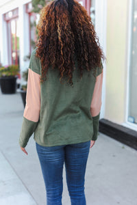 Winter Vibes Fleece Zip Up Cinched Hem Pullover in Taupe/Green