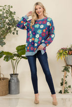 Load image into Gallery viewer, Side Slit Flower Print Long Sleeve Top in Teal
