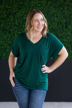 Load image into Gallery viewer, Sierra Pocket Short Sleeve Top in Hunter Green
