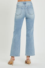 Load image into Gallery viewer, RISEN High Rise Straight Jeans
