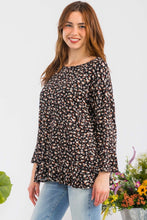 Load image into Gallery viewer, Floral Ruffle Detail Top
