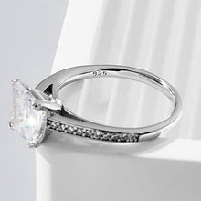 Load image into Gallery viewer, 925 Sterling Silver Zircon Ring
