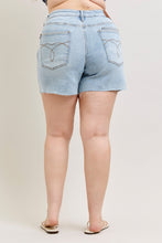 Load image into Gallery viewer, JUDY BLUE Evelyn Mid Rise Rigid Magic Dad Shorts
