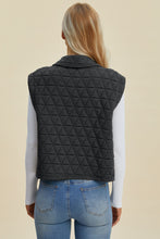 Load image into Gallery viewer, Pocketed Texture Snap Down Vest (multiple color options)
