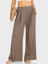 Load image into Gallery viewer, Elastic Waist Wide Leg Pants (multiple color options)
