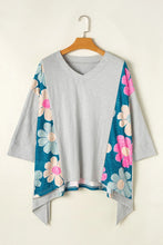 Load image into Gallery viewer, Slit Floral V-Neck Three-Quarter Sleeve Top (2 color options)
