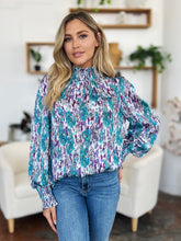 Load image into Gallery viewer, Printed Smocked Long Sleeve Blouse
