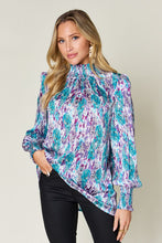 Load image into Gallery viewer, Printed Smocked Long Sleeve Blouse
