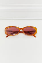 Load image into Gallery viewer, 261189eda6d44a9fa90b23cf2633c361-Max
