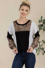 Load image into Gallery viewer, Leopard Color Block Exposed Seam Top
