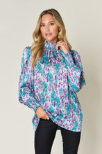 Load image into Gallery viewer, Printed Smocked Long Sleeve Blouse
