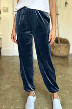 Load image into Gallery viewer, Pocketed Elastic Waist Joggers (multiple color options)
