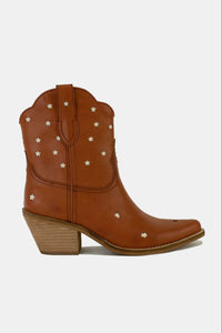 Faux Leather Star-Shaped Cutouts Point Toe Boots