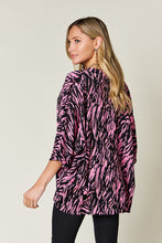 Load image into Gallery viewer, Printed Notched Three-Quarter Sleeve Blouse
