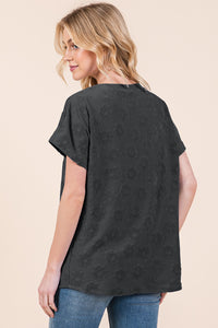 Textured Floral Pattern Short Sleeve T-Shirt in Black