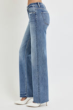 Load image into Gallery viewer, RISEN High Rise Straight Leg Jeans with Pockets
