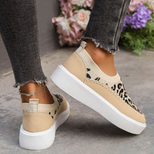 Load image into Gallery viewer, Leopard Round Toe Platform Sneakers
