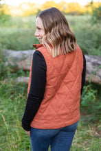 Load image into Gallery viewer, Corduroy Vest - Pumpkin
