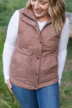 Load image into Gallery viewer, Corduroy Vest - Chestnut
