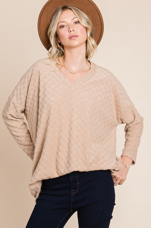 Checkered Long Sleeve V-Neck T-Shirt in Tan