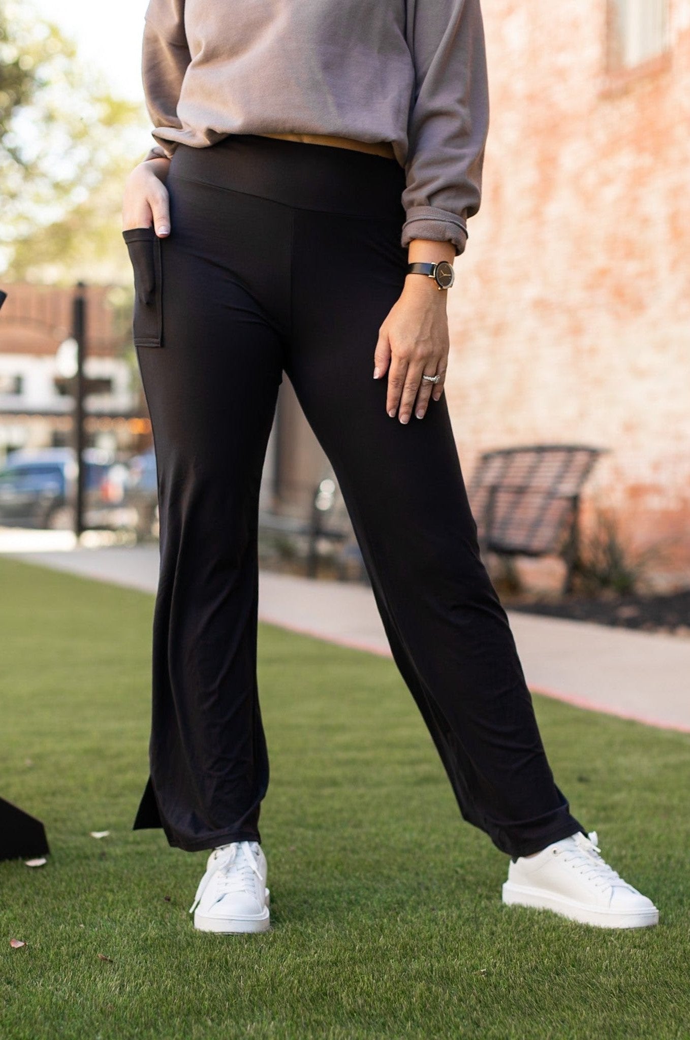 The Madison - Black Straight Leg Leggings with Pockets - Luxe by Julia Rose®