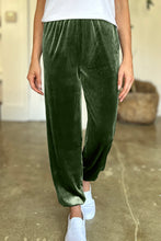 Load image into Gallery viewer, Pocketed Elastic Waist Joggers (multiple color options)
