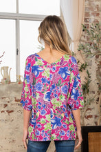 Load image into Gallery viewer, V-Neck Floral Half Sleeve Top
