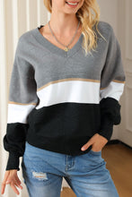 Load image into Gallery viewer, Color Block V Neck Long Sleeve Sweater
