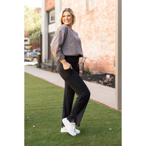 The Madison - Black Straight Leg Leggings with Pockets - Luxe by Julia Rose®