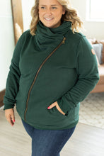 Load image into Gallery viewer, Quinn ZipUp Cowl - Evergreen
