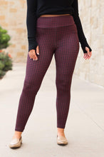 Load image into Gallery viewer, The Wren Plaid Leggings
