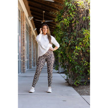 Load image into Gallery viewer, The Bianca - Leopard Bats Leggings - Luxe Leggings by Julia Rose®
