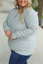 Load image into Gallery viewer, Brielle Henley Ribbed Long Sleeve Top - Light Grey
