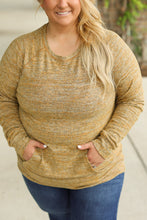 Load image into Gallery viewer, Hannah Pocket Pullover Top - Mustard
